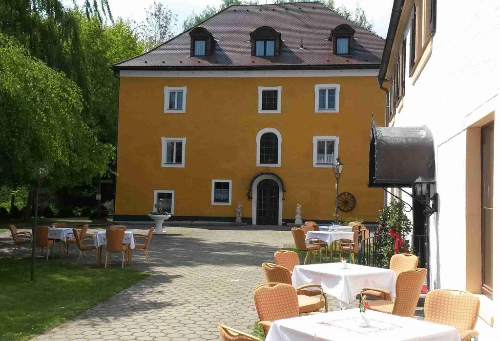 Hotel Schloss Fuchsmuehl Fuchsmühl Exterior foto